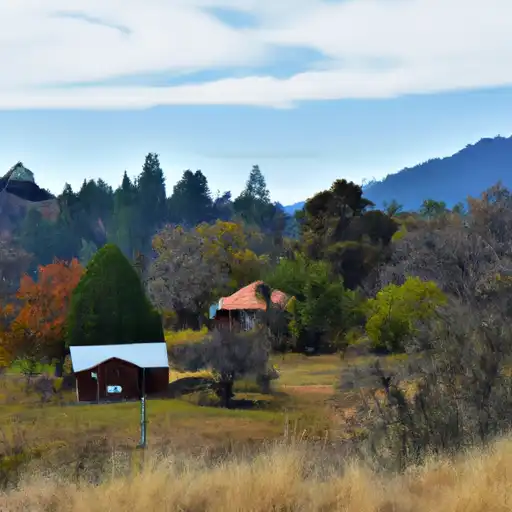 Rural homes in Siskiyou, California