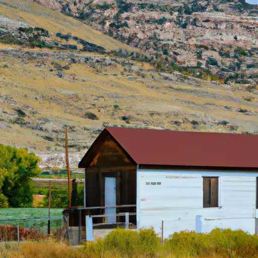 Rural homes in Uintah, Utah